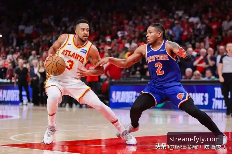 风云体育最新版本安装教程 麦科勒姆1年2100万留守老鹰 vs 自由市场冒险:这位后卫为何选择短期续约?
